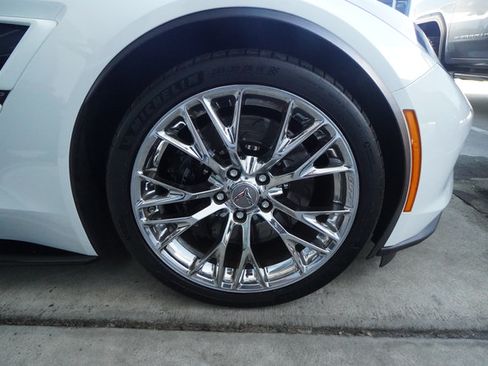 Used 2018 Chevrolet Corvette Grand Sport RWD image 30