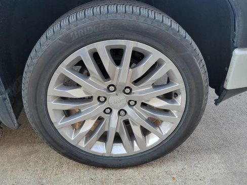 Used 2019 GMC Sierra 1500 Denali w/ Denali Ultimate Package image 29