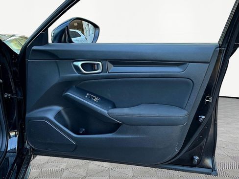 Used 2025 Honda Civic Sport image 26