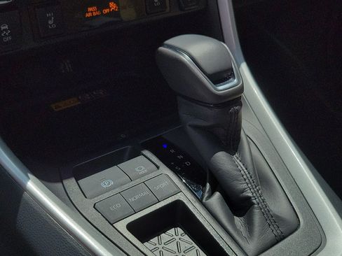 Used 2025 Toyota RAV4 XLE Premium w/ Weather Package FWD image 10