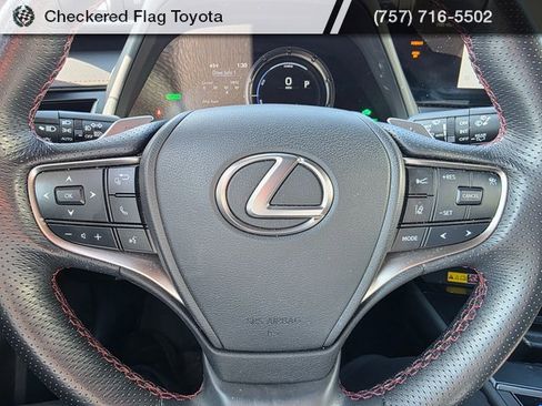 Used 2023 Lexus UX 250h F Sport image 16