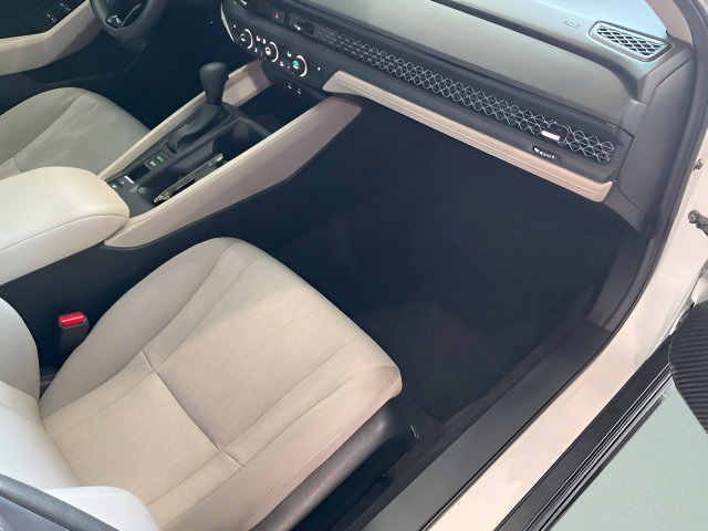 Certified 2025 Honda Accord SE image 25