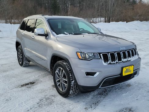 Used 2021 Jeep Grand Cherokee Limited image 3