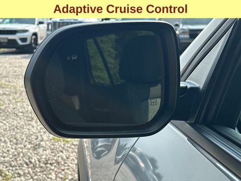 Used 2025 GMC Terrain Elevation AWD/4WD image 7