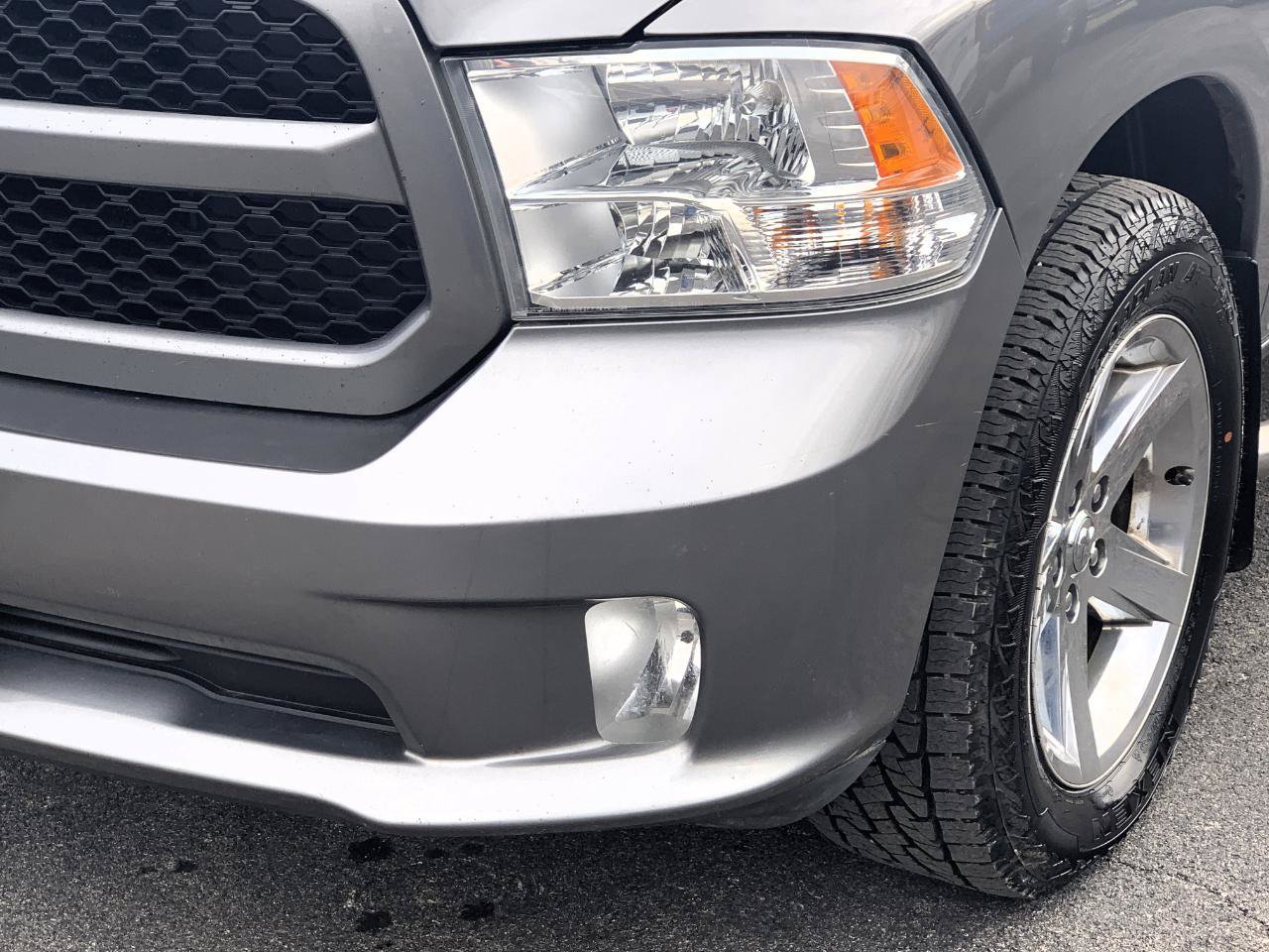 Used 2013 RAM 1500 Express AWD/4WD image 38