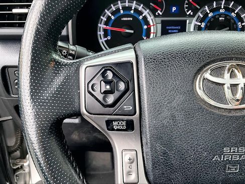 Used 2016 Toyota 4Runner SR5 Premium image 22