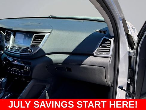 Used 2018 Hyundai Tucson Limited AWD/4WD image 34