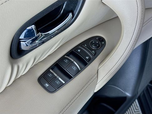 Used 2021 Nissan Armada Platinum w/ Captain's Chairs Package image 20