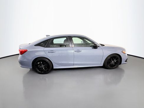 Used 2023 Honda Civic Sport image 11