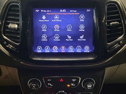 Used 2021 Jeep Compass Limited image 25
