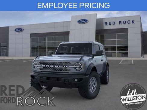 New 2023 Ford Bronco Badlands AWD/4WD image 3
