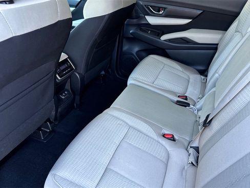 Used 2020 Subaru Ascent Premium w/ Convenience Package image 5
