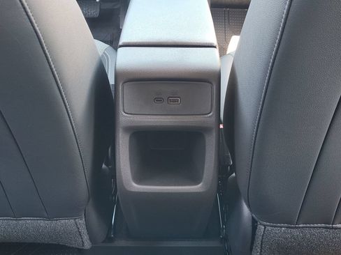 New 2026 Chevrolet Trax LT w/ Driver Confidence Package FWD image 21