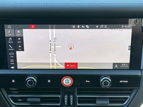 New 2026 Porsche Macan AWD/4WD image 22