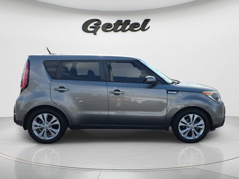 Used 2016 Kia Soul + w/ Primo Package FWD image 4
