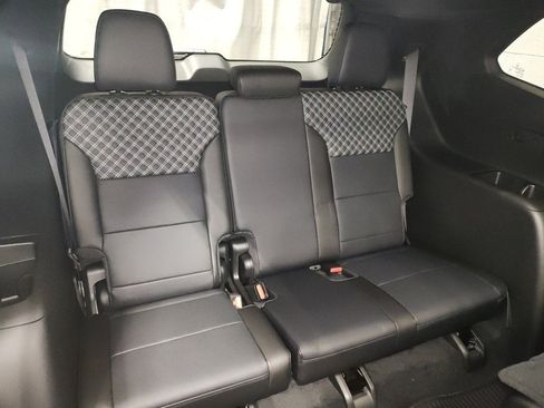 New 2026 GMC Acadia Denali w/ Super Cruise Package image 14