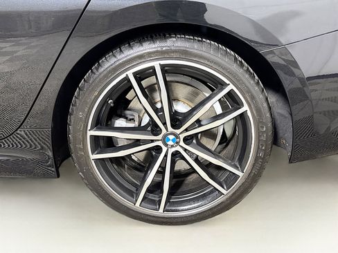 Used 2019 BMW 330i xDrive Sedan w/ M Sport Package image 29