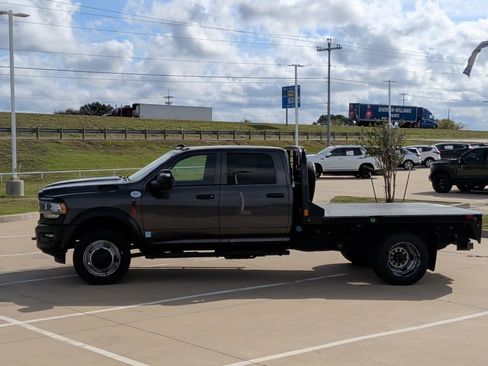 Used 2023 RAM 5500 Tradesman image 5