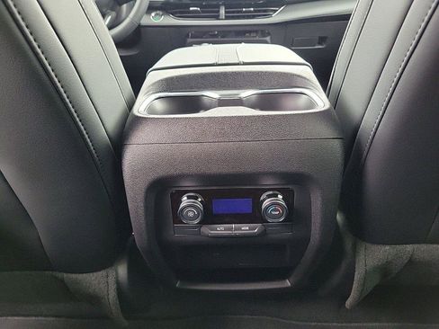 New 2026 Buick Enclave Preferred image 10