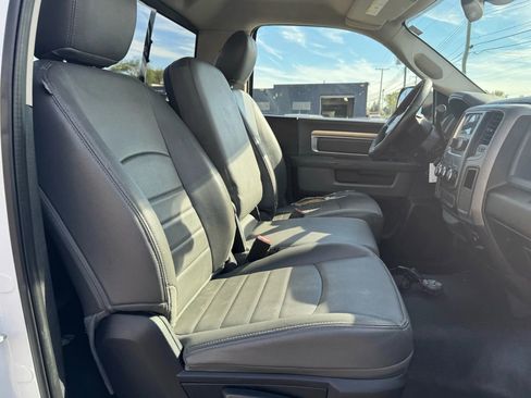 Used 2017 RAM 3500 Tradesman w/ Chrome Appearance Group image 18