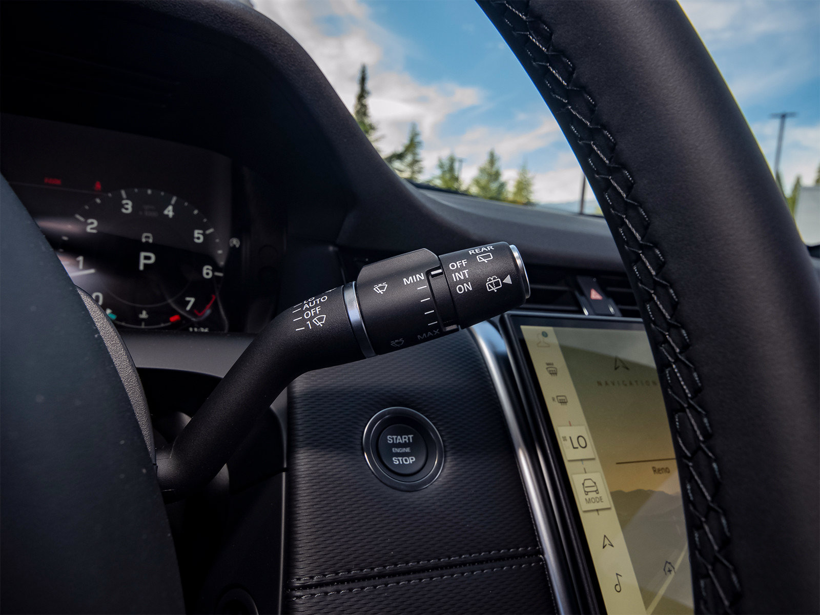 New 2026 Land Rover Discovery Sport Landmark AWD/4WD image 14