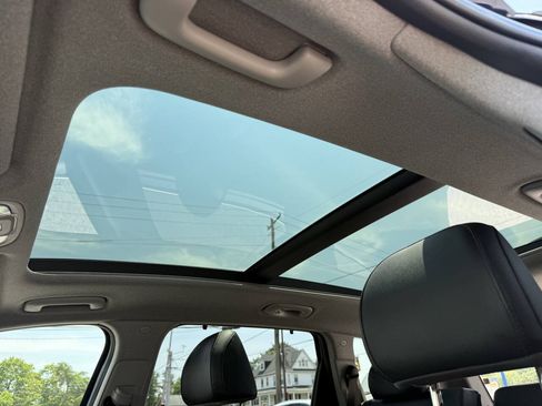 Used 2019 Hyundai Santa Fe Limited AWD/4WD image 26