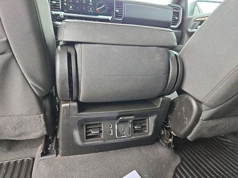 Used 2023 GMC Sierra 1500 Elevation AWD/4WD image 31