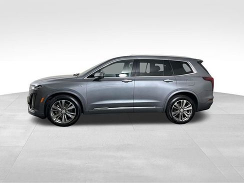 Used 2021 Cadillac XT6 Premium Luxury AWD/4WD image 3