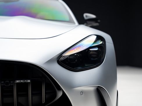 Used 2025 Mercedes-Benz AMG GT 63 image 10