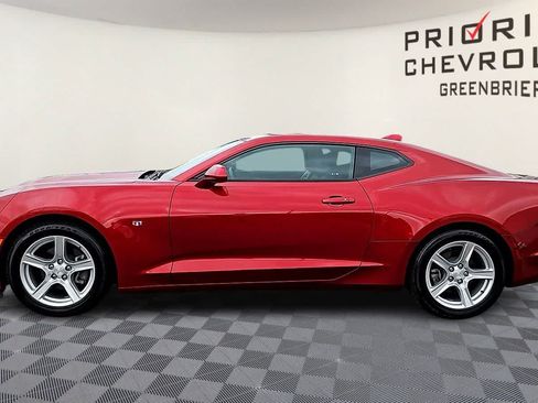 Used 2024 Chevrolet Camaro LT RWD image 5