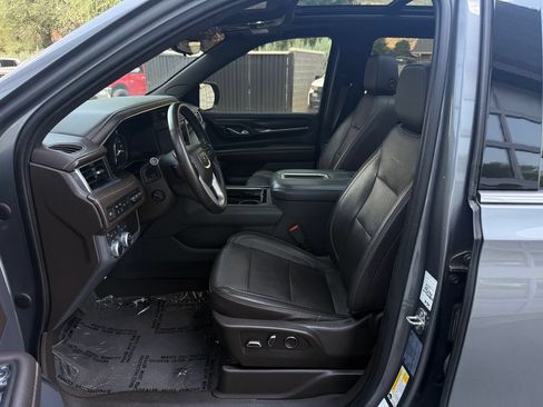 Used 2021 GMC Yukon XL Denali w/ Denali Premium Package AWD/4WD image 18