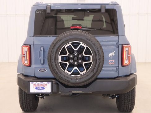 New 2025 Ford Bronco Outer Banks image 6