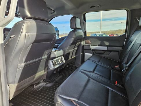 Used 2024 Ford F250 Lariat w/ Chrome Package image 27