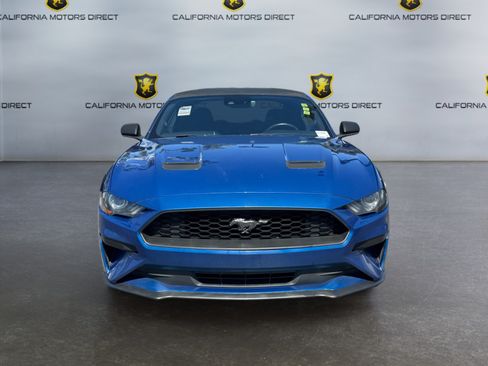 Used 2022 Ford Mustang Coupe RWD image 8