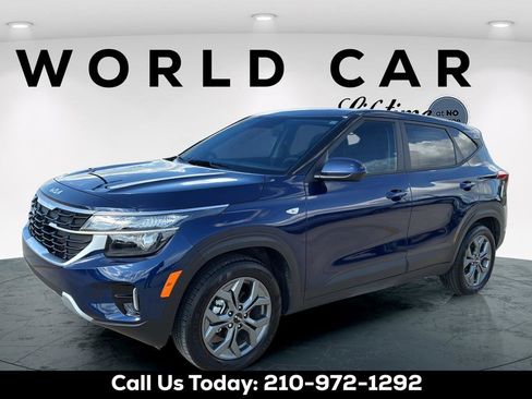 Used 2026 Kia Seltos LX FWD image 11