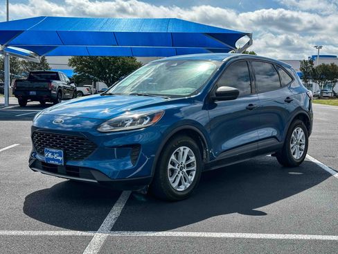 Used 2022 Ford Escape S FWD image 10