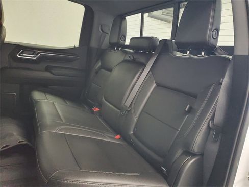 Used 2023 GMC Sierra 1500 SLT w/ SLT Convenience Package image 29