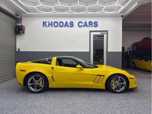 Used 2012 Chevrolet Corvette Grand Sport w/ 3LT Preferred Equipment Group RWD image 7