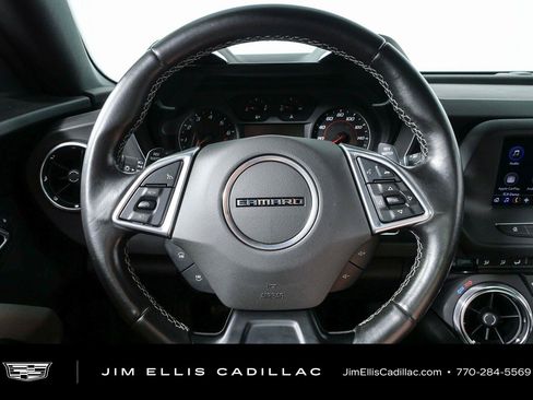 Used 2021 Chevrolet Camaro LT RWD image 9