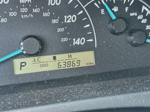 Used 2013 Toyota Camry FWD image 13