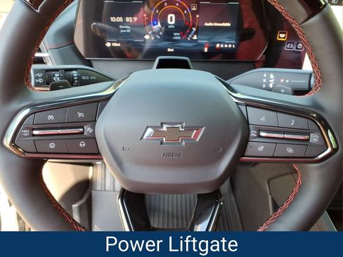 New 2026 Chevrolet Traverse RS w/ LPO, Floor Liner Package FWD image 10