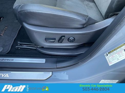 Used 2024 Nissan Ariya AWD image 21