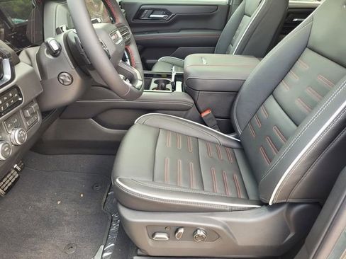 New 2026 GMC Yukon AT4 Ultimate AWD/4WD image 20