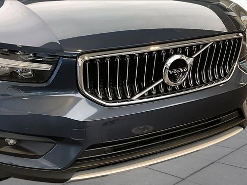 Used 2020 Volvo XC40 T5 Inscription AWD/4WD image 32