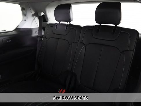 Used 2023 Jeep Grand Cherokee L Limited image 10