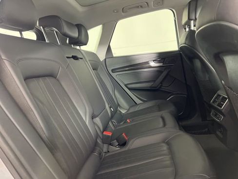 Used 2018 Audi Q5 2.0T Premium Plus w/ Premium Plus Package image 16