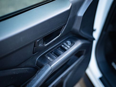 Used 2025 Toyota Tacoma SR5 image 24