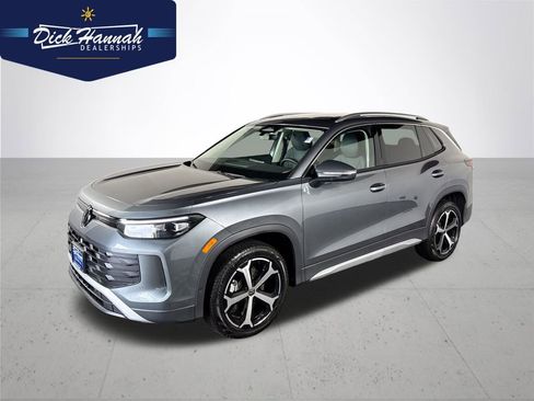 New 2026 Volkswagen Tiguan SE image 1