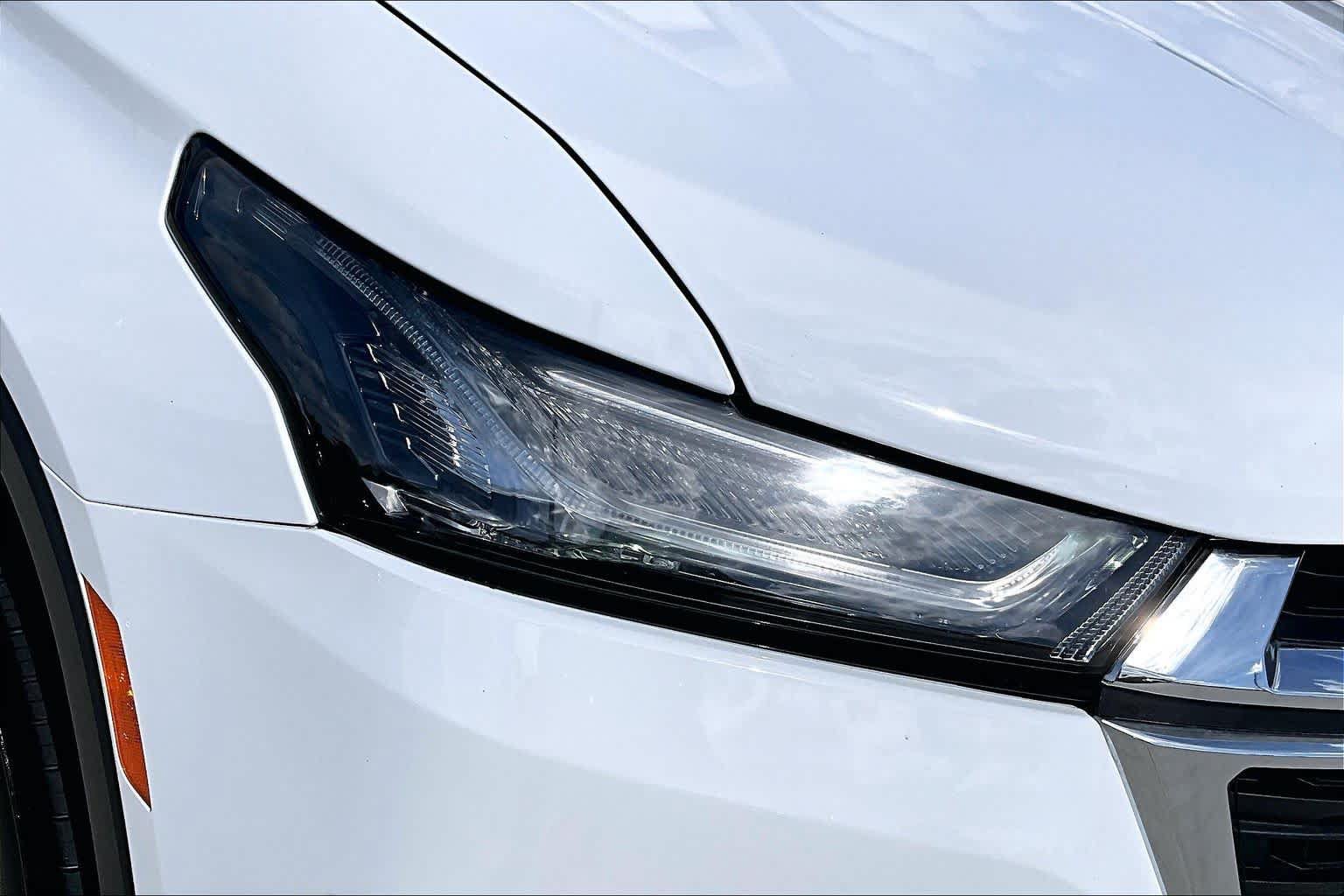 Used 2023 Chevrolet Traverse LT FWD image 55