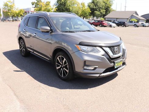Used 2019 Nissan Rogue SL FWD image 3